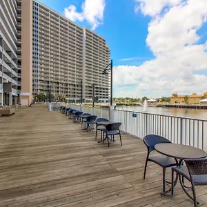  Apartment Laketown Wharf 1937